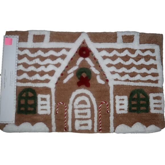 Cupcakes & Cashmere Gingerbread House Bath Rug Mat NWT - Picture 1 of 3